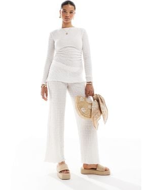 Pull&Bear Textured Wide Leg Trouser Co-ord - White