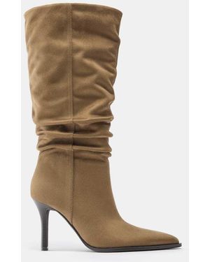 Pull&Bear Ruimvallende Laarzen Met Hak - Bruin