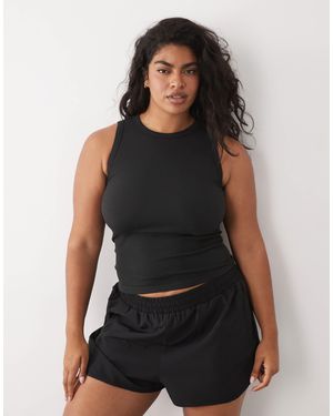 4505 Curve Seamless Lightweight Rib 90s Racer Vest - Black