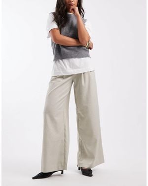 Vero Moda Tailored Pleat Front Wide Leg Trouser - White