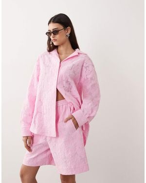 ARRANGE – shorts aus floralem jacquard - Pink