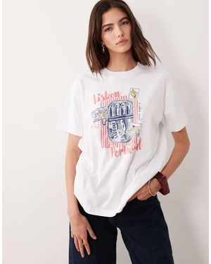 Abercrombie & Fitch Oversized 'Lisbon' Graphic T-Shirt - White