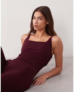 4505 Sculpting Seamless Square Neck Singlet With Inner Bra And Removable Padding - Purple