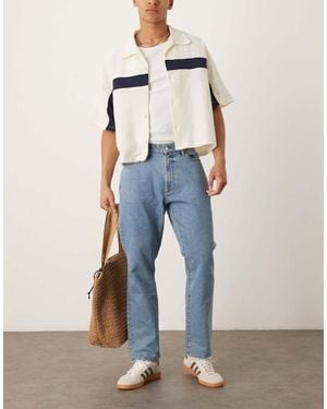 Abercrombie & Fitch Vaqueros De Pernera Recta Con Lavado Medio Athletic De - Azul