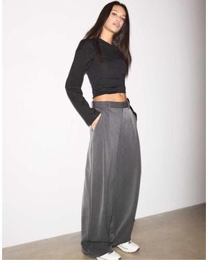 Stradivarius Smart Trousers With Darts - Grey