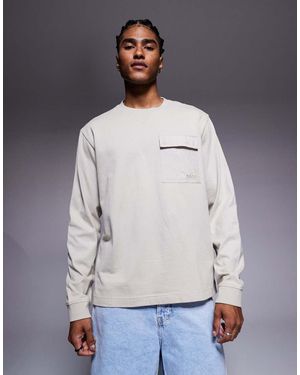 BOSS T-Shirt A Maniche Lunghe Comoda Con Tasca Applicata Sul Petto Chiaro - Grigio