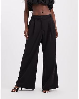 Vero Moda Pantaloni Sartoriali Neri Super Wide Leg Con Piega Davanti - Nero