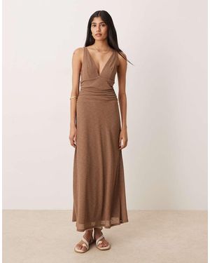 ASOS Geribbelde Maxi-Jurk Met Diepuitgesneden Hals, Mesh En Gerimpelde Taille - Naturel
