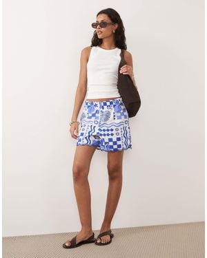 New Look Shell Print Scallop Hem Shorts - Blue
