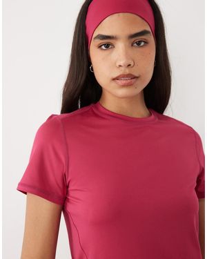 4505 Icon Active Quick Dry Performance T-shirt - Red