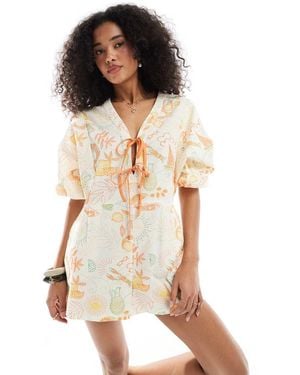 Native Youth Romper Playsuit Met Strandprint En Strikdetail - Wit