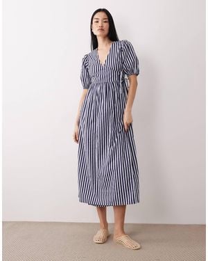 Wednesday's Girl Short Sleeve Wrap Detail Midaxi Dress - Blue
