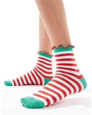 ASOS – weihnachten – knöchelhohe socken mit weihnachtselfen-streifen und rüschenrand - Weiß