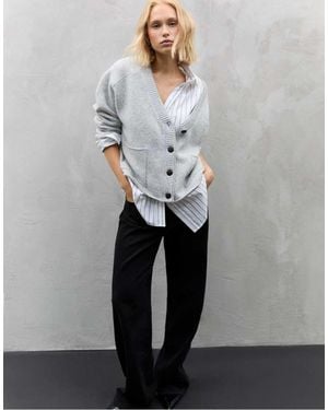 Stradivarius Gebreid Vest Met Gelaagde Kraag - Grijs