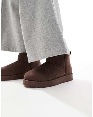 SEQWL Cosy Mini Ankle Boots - Brown