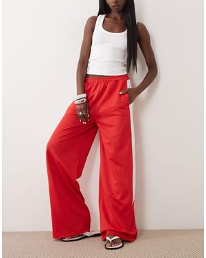 ASOS Broek Van Tricot Met Wijde Pijpen En Biezen - Rood