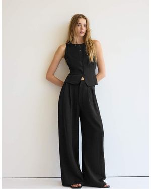 Stradivarius Buttoned Waistcoat - Black