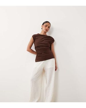 JDY Petite Pantalones Blancos Traslúcidos Texturizados