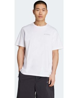 adidas Originals Polygiene - t-shirt à imprimé - Blanc
