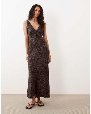 New Look Ditsy V Neck Bias Midi Dress - Black