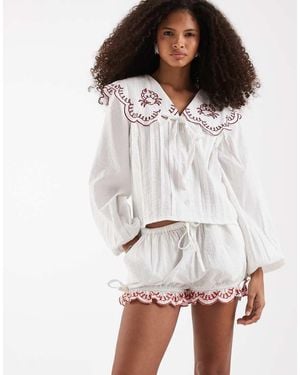Neon Rose Bloomer Tie Detail Ruffle Edged Shorts - White