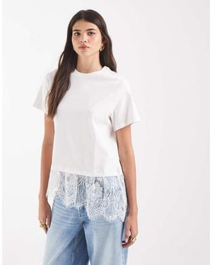 Vero Moda T-Shirt Met Asymmetrisch Kantdetail - Wit