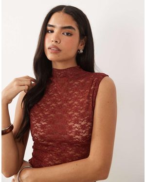 ASOS Doorschijnende Kanten Tanktop Met Lange Pasvorm - Rood
