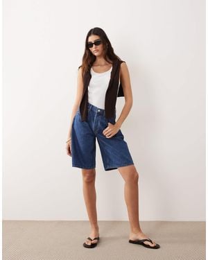 ARRANGE Loose Fit Longline Bermuda Short - Blue
