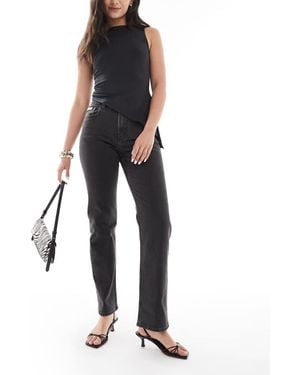 Calvin Klein High Rise Straight Jeans - Black