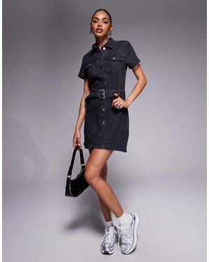 Liquor N Poker Short Sleeve Denim Button Through 60's Style Mni Dress With Chunky Belt - Blue
