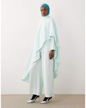 Iyal Asymmetrical Drape Detail Cape Co-ord - White