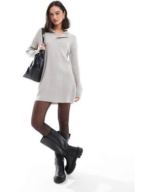 Wednesday's Girl Funnel Neck Button Detail Chunky Ribbed Sweater Dress - Gray