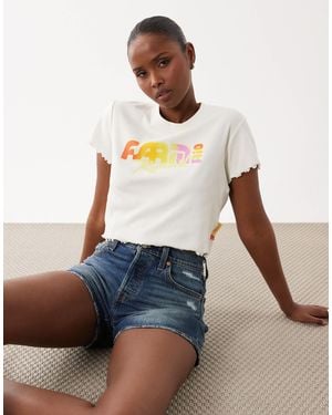 Rip Curl X farm rio – knapp geschnittenes t-shirt - Weiß