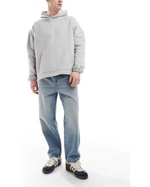 ASOS Jeans Met Wijde, Ronde Pasvorm - Grijs