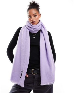 ASOS Bufanda Con Bordes Sin Rematar Y Monograma De Letra J De -Morado
