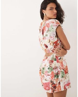 Y.A.S Gathered Mini Dress With Open Back Detail - Pink