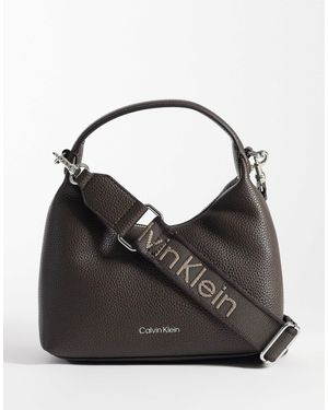 Calvin Klein – schultertasche - Schwarz