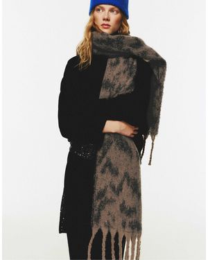 Pull&Bear – gemusterter schal - Schwarz