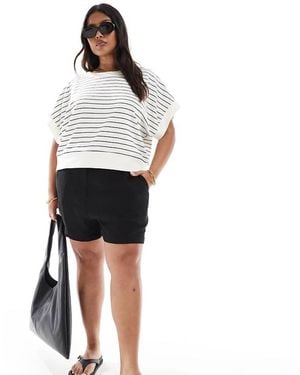 ASOS Curve Relaxed Dad Shorts With Linen - White