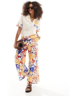 Native Youth Bold Bloom Wide Leg Printed Trousers - White