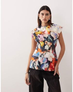 ARRANGE Premium Sleeveless Longline Top - White