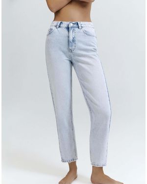 Pull&Bear Petite – mom-jeans - Blau