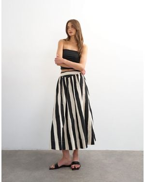 TOPSHOP Drop Waist Saloon Maxi Skirt - White