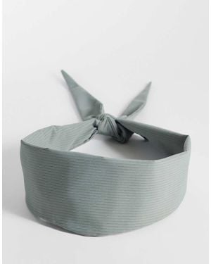 ASOS Textured Triangle Neck Scarf - Grey