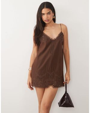 Mango – verziertes mini-trägerkleid aus baumwollmix - Braun