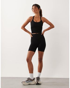 4505 Pantalones Cortos De 8 Cm Negros Ajustados Y Moldeadores De Talle Alto Sin Costuras - Neutro