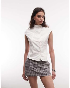 Weekday Top Asimétrico Con Cuello Subido, Detalle De Costuras Y Botones De Presión De - Blanco