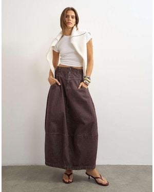 TOPSHOP Maxi Barrelrok Met Knoopsluiting Aan De Voorkant - Bruin