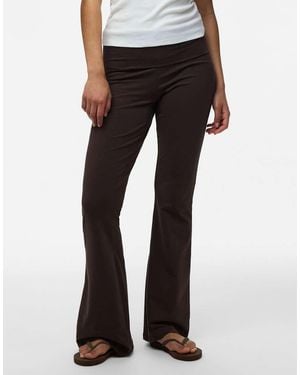 Pieces Leggings En Marrón Oscuro - Negro