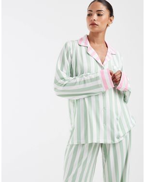 Loungeable Petite Pyjama-set mit hemd mit reverskragen und knopfleiste sowie hose - Grün